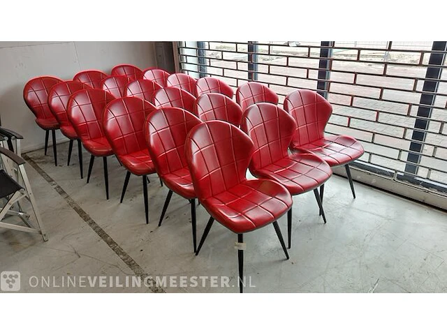 Ca.18x horeca stoelen, rood - afbeelding 1 van  6