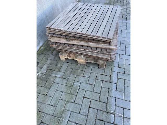 Ca.19x houten vlonders, bruin - afbeelding 2 van  5
