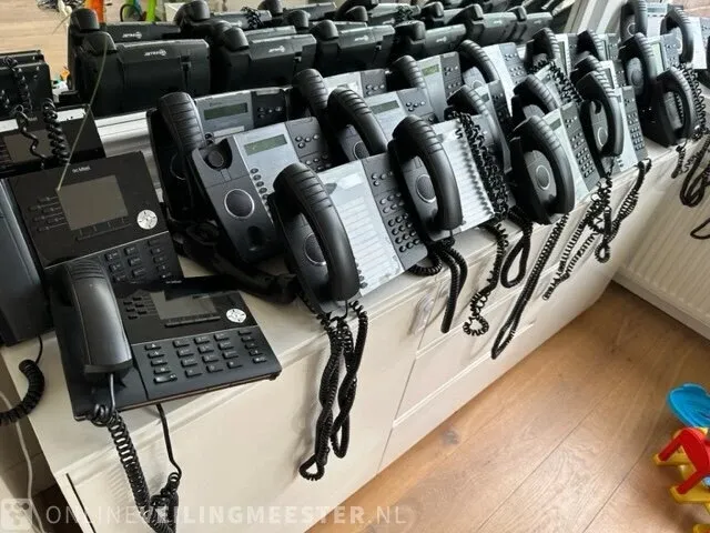 Ca.30x mitel voip telefoons (30 stuks) mitel, divers - afbeelding 1 van  10