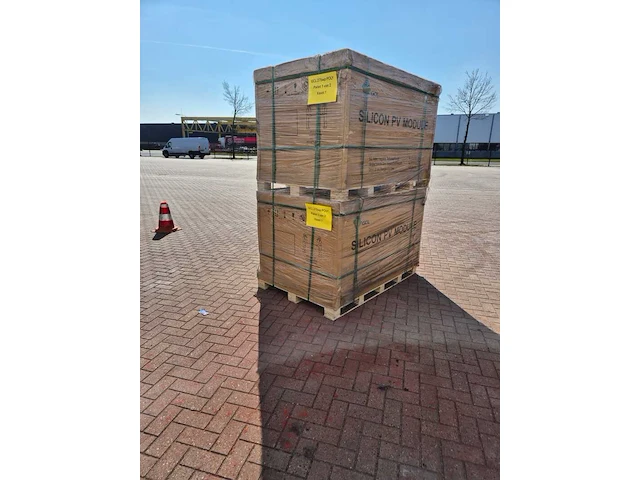 Ca.30x zonnepanelen gcl, 275wp poly - afbeelding 2 van  4