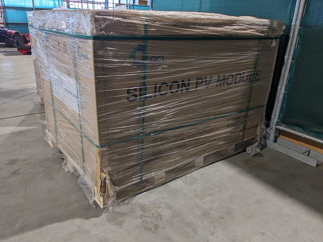 Ca.30x zonnepanelen gcl, 275wp poly - afbeelding 3 van  4