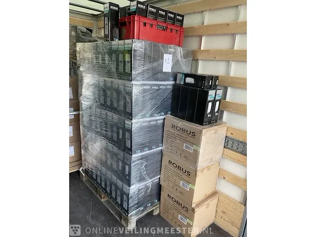 Ca.472x robus spencer 6w ip54 led wall light, 4000k - afbeelding 1 van  3