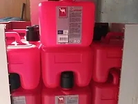 Ca.48x nieuwe jerrycans met schenktuit , rood - afbeelding 3 van  4