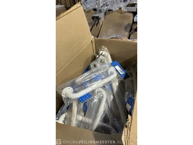 Ca.50x optrek greep, wit - afbeelding 1 van  3
