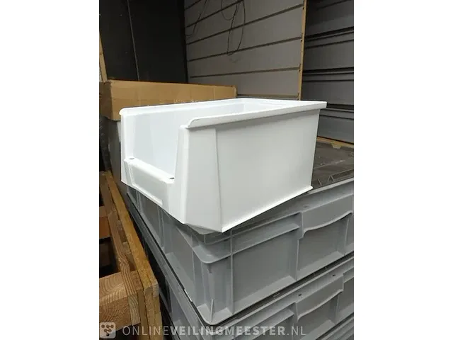 Ca.60x demo magazijnbakken - afbeelding 2 van  4