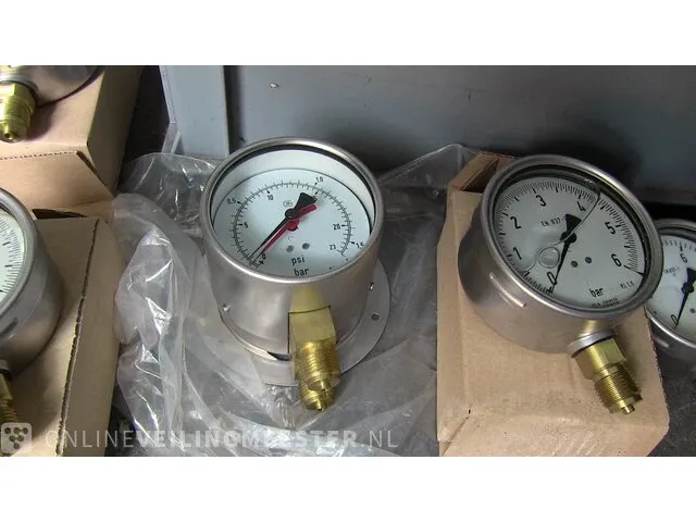 Ca.70x rvs manometers, messing aansluitingen, diverse formaten en meetbereiken manfred junnemann, diversen, rvs-messing - afbeelding 6 van  6