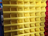 Ca.75x magazijnbakken met grijp opening overtoom, geel - afbeelding 1 van  8