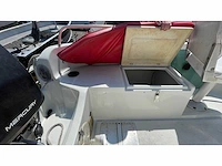 Cabin boat 40 hp mercury open deck consoleboot en visboot - afbeelding 6 van  10