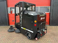 Cabine veegmachine, zelfrijdend - afbeelding 25 van  28