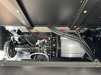 Cabine veegmachine, zelfrijdend - afbeelding 27 van  28