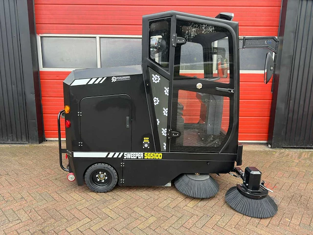 Cabine veegmachine, zelfrijdend - afbeelding 22 van  28