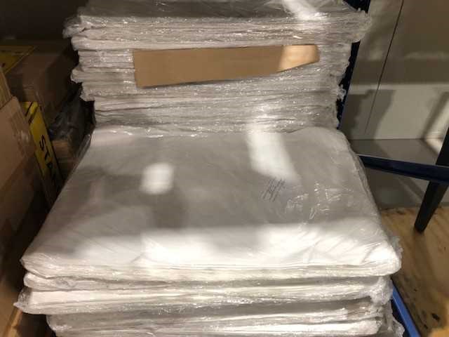 Cadeauverpakking gebleekt zijdepapier wit 20 grams. 50 x 75 cm. 480 vel per pak (45x) - afbeelding 5 van  5