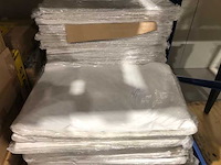 Cadeauverpakking gebleekt zijdepapier wit 20 grams. 50 x 75 cm. 480 vel per pak (45x) - afbeelding 5 van  5