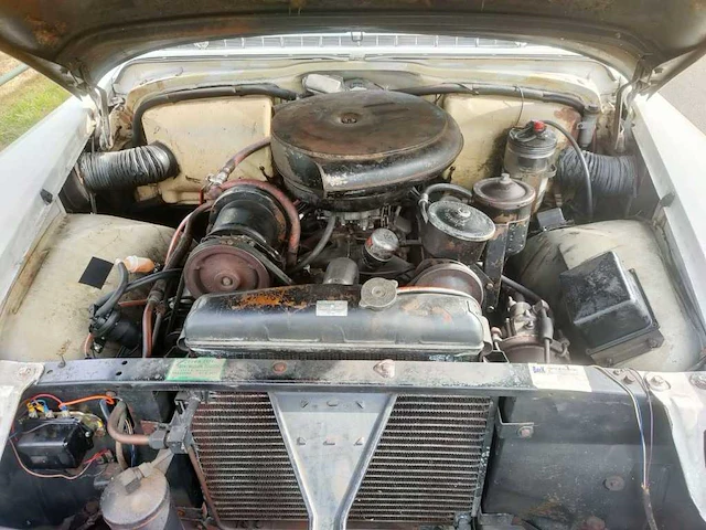 Cadillac - 1955 - de ville sedan - v8 5,4 liter - belgie - afbeelding 2 van  28