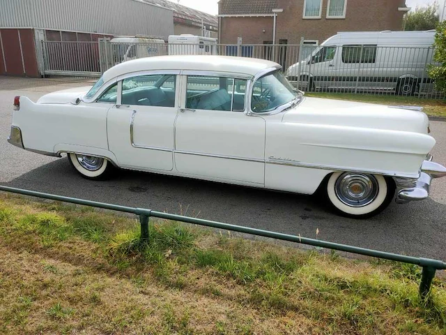Cadillac - 1955 - de ville sedan - v8 5,4 liter - belgie - afbeelding 22 van  28