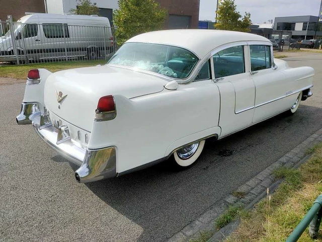 Cadillac - 1955 - de ville sedan - v8 5,4 liter - belgie - afbeelding 26 van  28