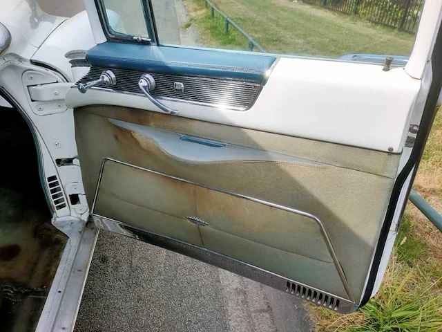 Cadillac - 1955 - de ville sedan - v8 5,4 liter - belgie - afbeelding 27 van  28