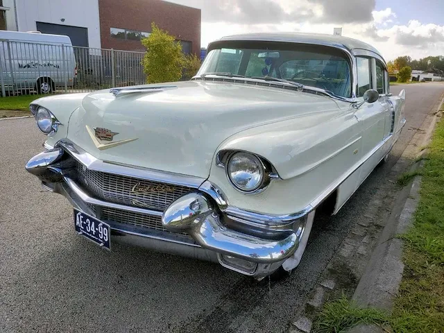 Cadillac - de ville - 6 cd 69 sedan - ae-34-99- 1956 - afbeelding 1 van  14