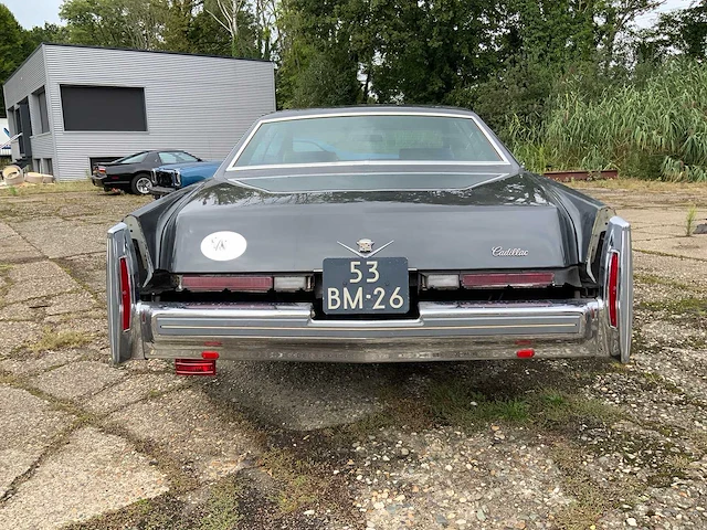 Cadillac - de ville - 6 cd 69 sedan - oldtimer - 1974 - afbeelding 2 van  36