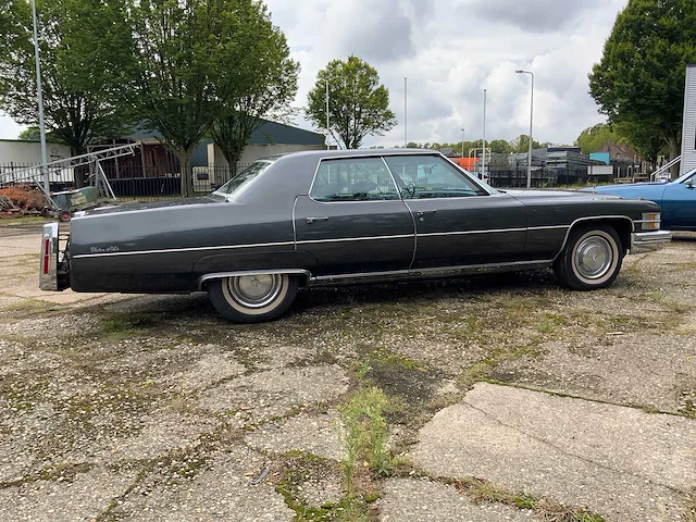 Cadillac - de ville - 6 cd 69 sedan - oldtimer - 1974 - afbeelding 6 van  36