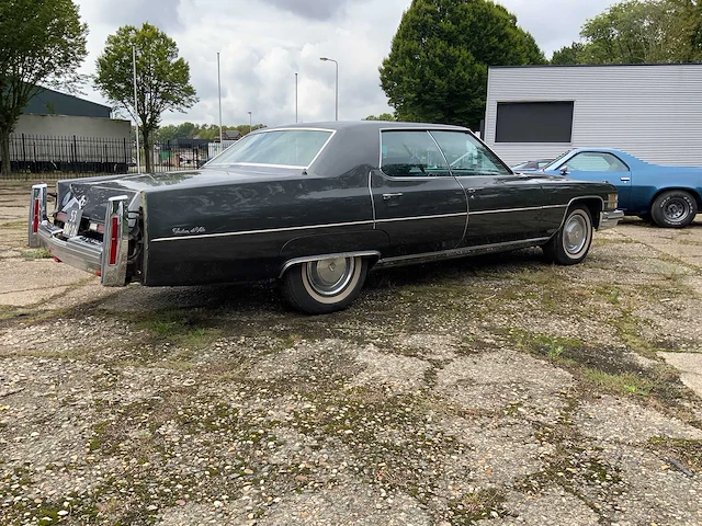 Cadillac - de ville - 6 cd 69 sedan - oldtimer - 1974 - afbeelding 10 van  36