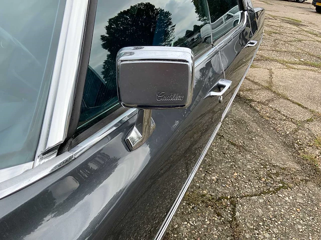 Cadillac - de ville - 6 cd 69 sedan - oldtimer - 1974 - afbeelding 20 van  36