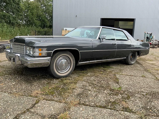 Cadillac - de ville - 6 cd 69 sedan - oldtimer - 1974 - afbeelding 12 van  36