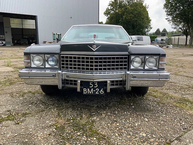 Cadillac - de ville - 6 cd 69 sedan - oldtimer - 1974 - afbeelding 23 van  36