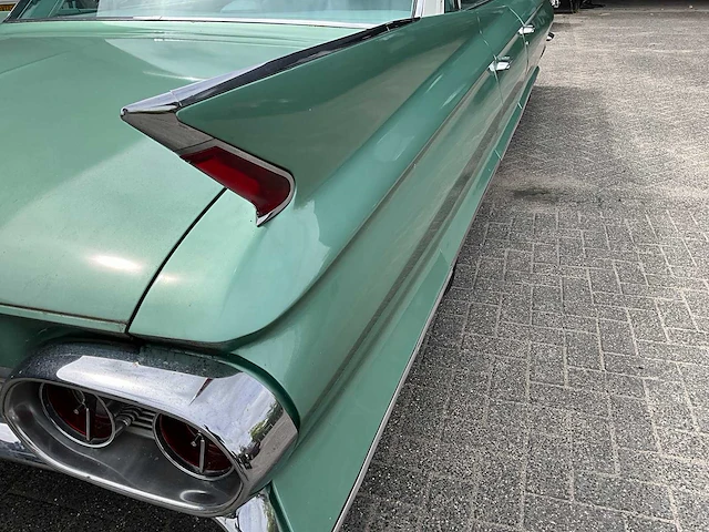 Cadillac - sedan de ville - oldtimer - afbeelding 17 van  20