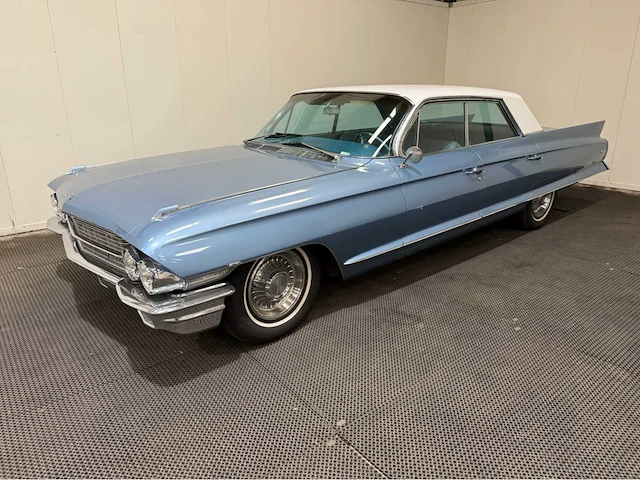 Cadillac - sedan de ville - v8 - oldtimer - 1962 - afbeelding 3 van  39