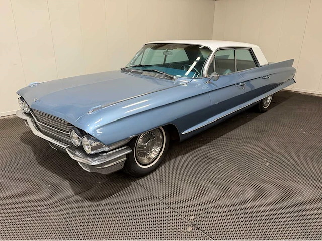 Cadillac - sedan de ville - v8 - oldtimer - 1962 - afbeelding 4 van  39