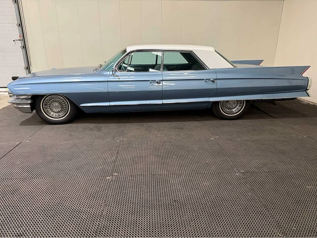 Cadillac - sedan de ville - v8 - oldtimer - 1962 - afbeelding 7 van  39