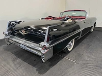 Cadillac - series 62 convertible - oldtimer - 1957 - afbeelding 5 van  39