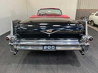Cadillac - series 62 convertible - oldtimer - 1957 - afbeelding 11 van  39