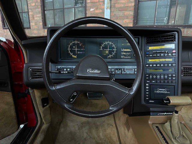 Cadillac allanté 4.5 v8 cabrio 203pk 1989, p-264-bt - afbeelding 11 van  42