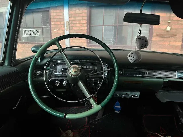 Cadillac classic series 62 v8 230pk 1955 oldtimer - afbeelding 19 van  39