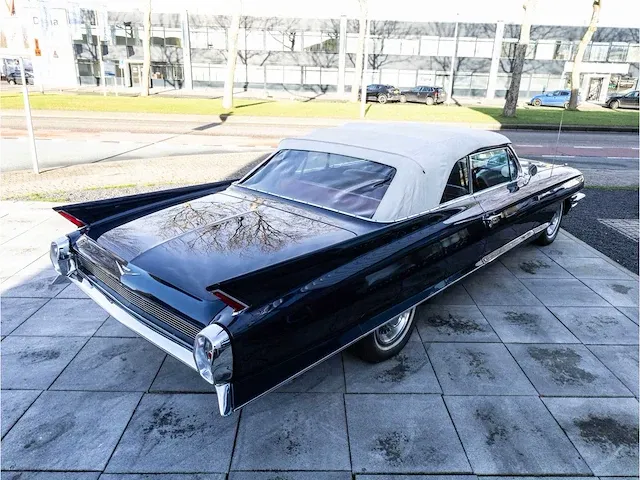 Cadillac coupe de ville cabriolet automaat 1962 oldtimer - afbeelding 5 van  46