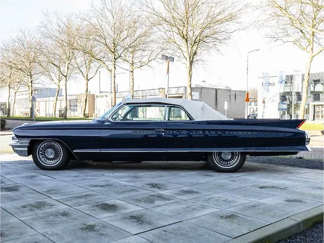 Cadillac coupe de ville cabriolet automaat 1962 oldtimer - afbeelding 7 van  46