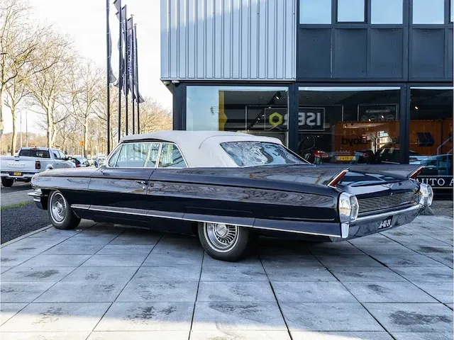 Cadillac coupe de ville cabriolet automaat 1962 oldtimer - afbeelding 8 van  46