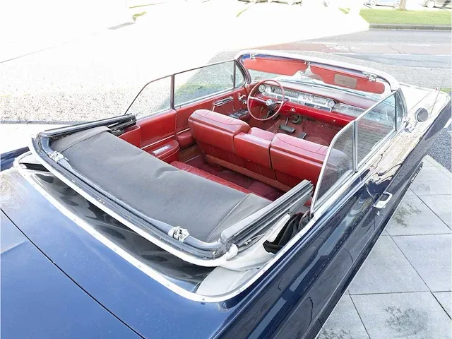 Cadillac coupe de ville cabriolet automaat 1962 oldtimer - afbeelding 22 van  46