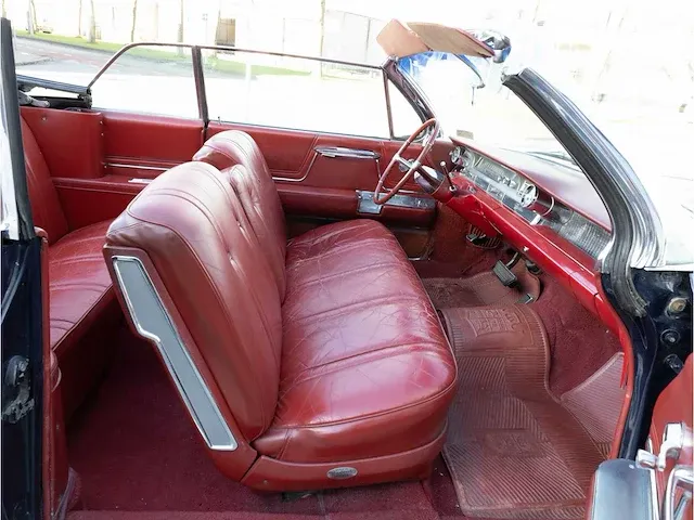 Cadillac coupe de ville cabriolet automaat 1962 oldtimer - afbeelding 27 van  46