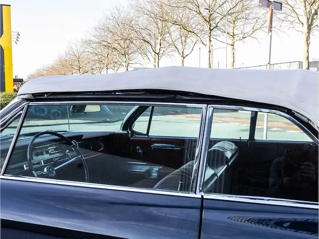 Cadillac coupe de ville cabriolet automaat 1962 oldtimer - afbeelding 33 van  46