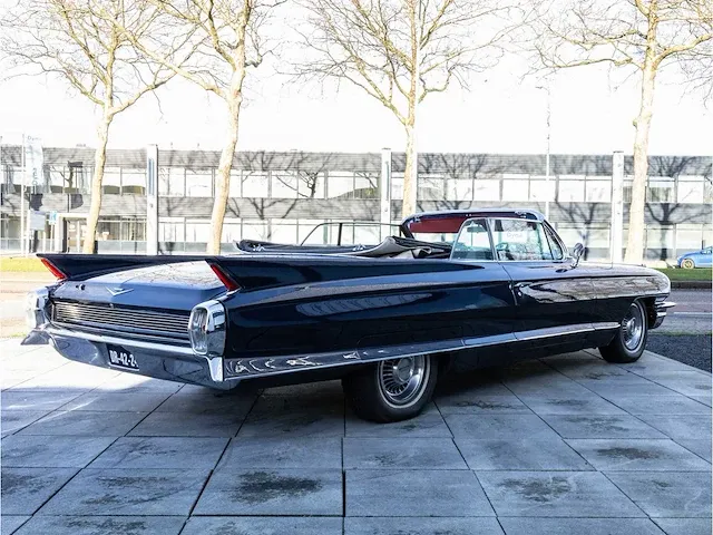 Cadillac coupe de ville cabriolet automaat 1962 oldtimer - afbeelding 42 van  46