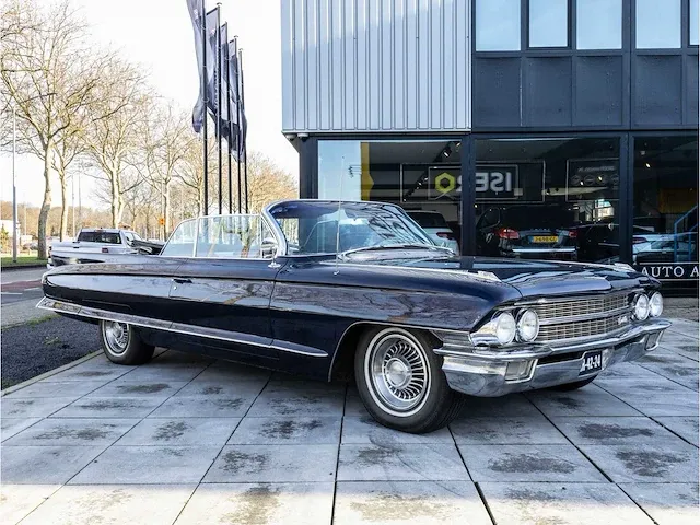 Cadillac coupe de ville cabriolet automaat 1962 oldtimer - afbeelding 44 van  46