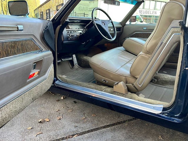 Cadillac coupe deville, automaat, dh-17-97 - afbeelding 9 van  38