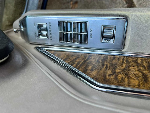 Cadillac coupe deville, automaat, dh-17-97 - afbeelding 19 van  38