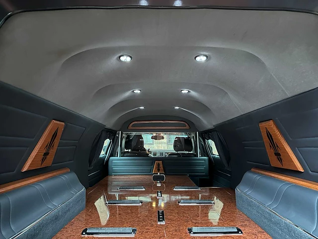 Cadillac dts superior coach begrafenisauto 305pk 2011, pp-415-p - afbeelding 33 van  47