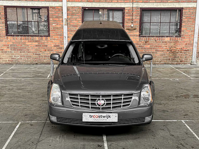 Cadillac dts superior coach begrafenisauto 305pk 2011, pp-415-p - afbeelding 44 van  47