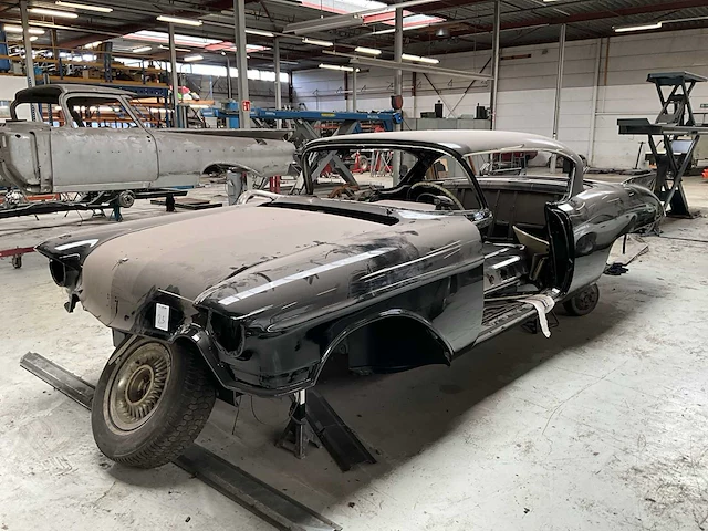 Cadillac eldorado 1957 carrosserie - afbeelding 1 van  15