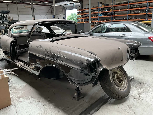 Cadillac eldorado 1957 carrosserie - afbeelding 14 van  15